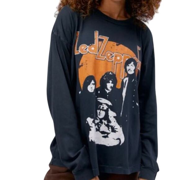 DAYDREAMER Distressed Led Zeppelin Portrait Merch Tee Size Medium New w/o Tag - Picture 4 of 7